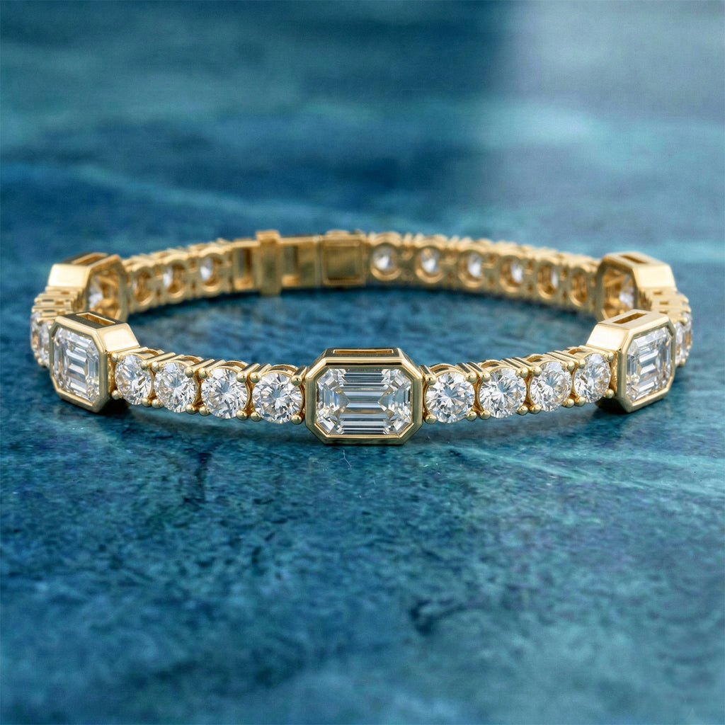 4.13 Carat 14K Gold Emerald and Round Cut Mixed Link Bracelet