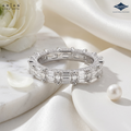 Arias by Lara Dutta Signature Emerald Eternity Band