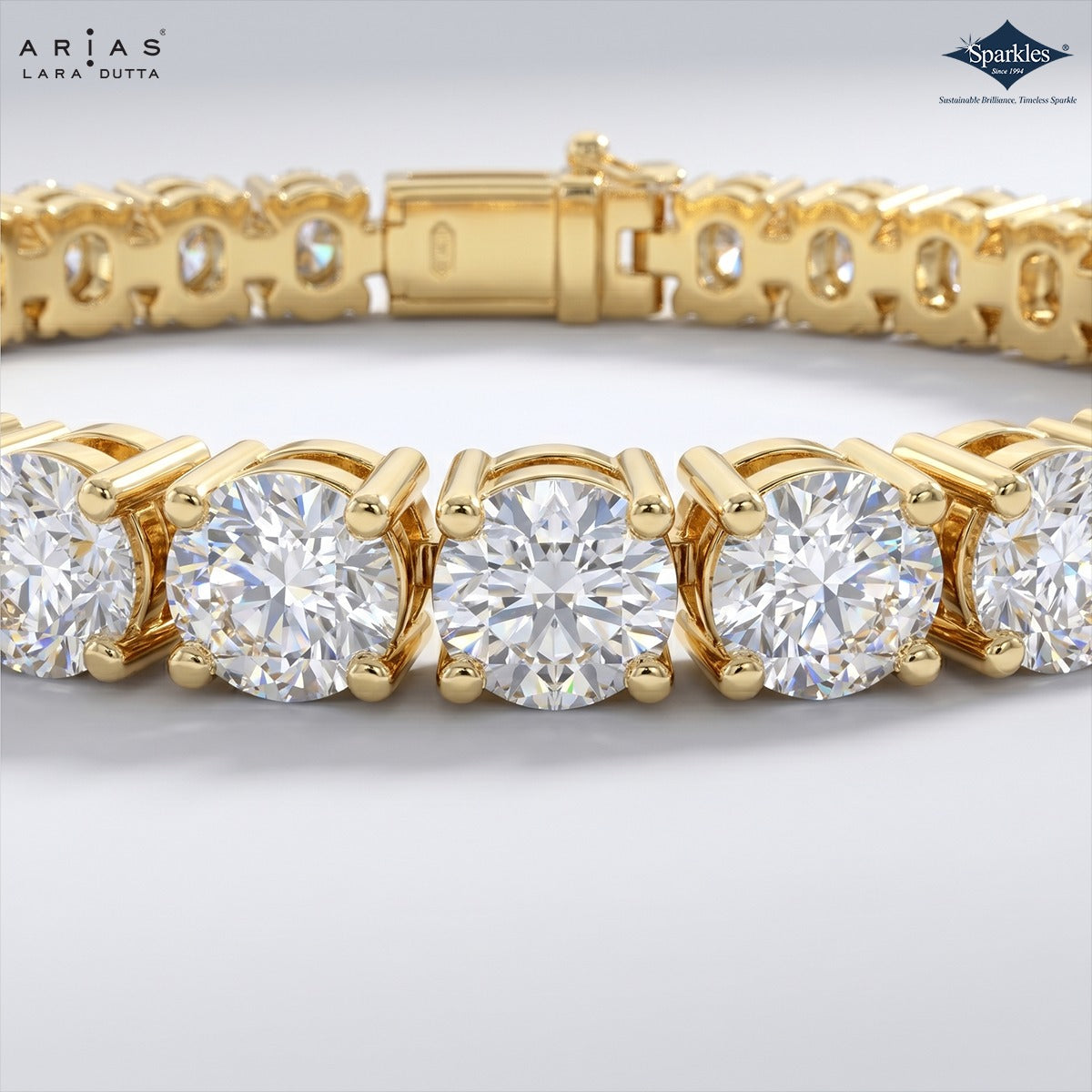 Arias by Lara Dutta Elegant Round-Cut Tennis Bracelet