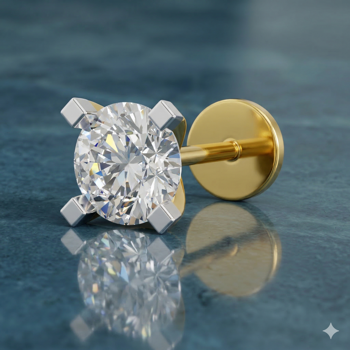 Exquisite Solitaire Diamond Nose Pin