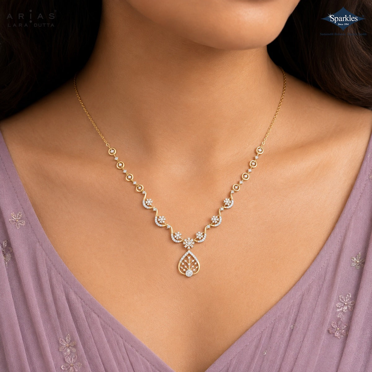 Arias by Lara Swirl Link Diamond & Leaf Pendant Necklace