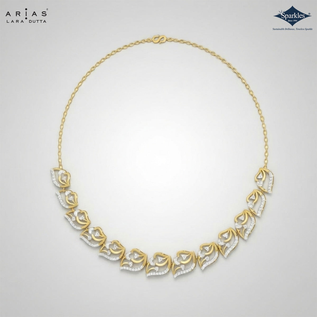 Arias by Lara Graduated Leaf Motif Diamond Necklace