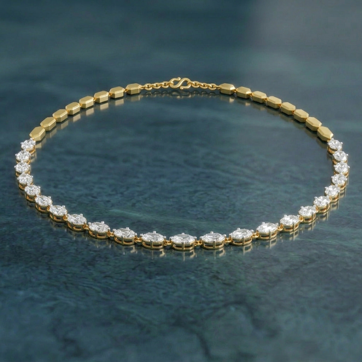 18.46 Carat 14K Gold Aura Bloom Hexa Necklace
