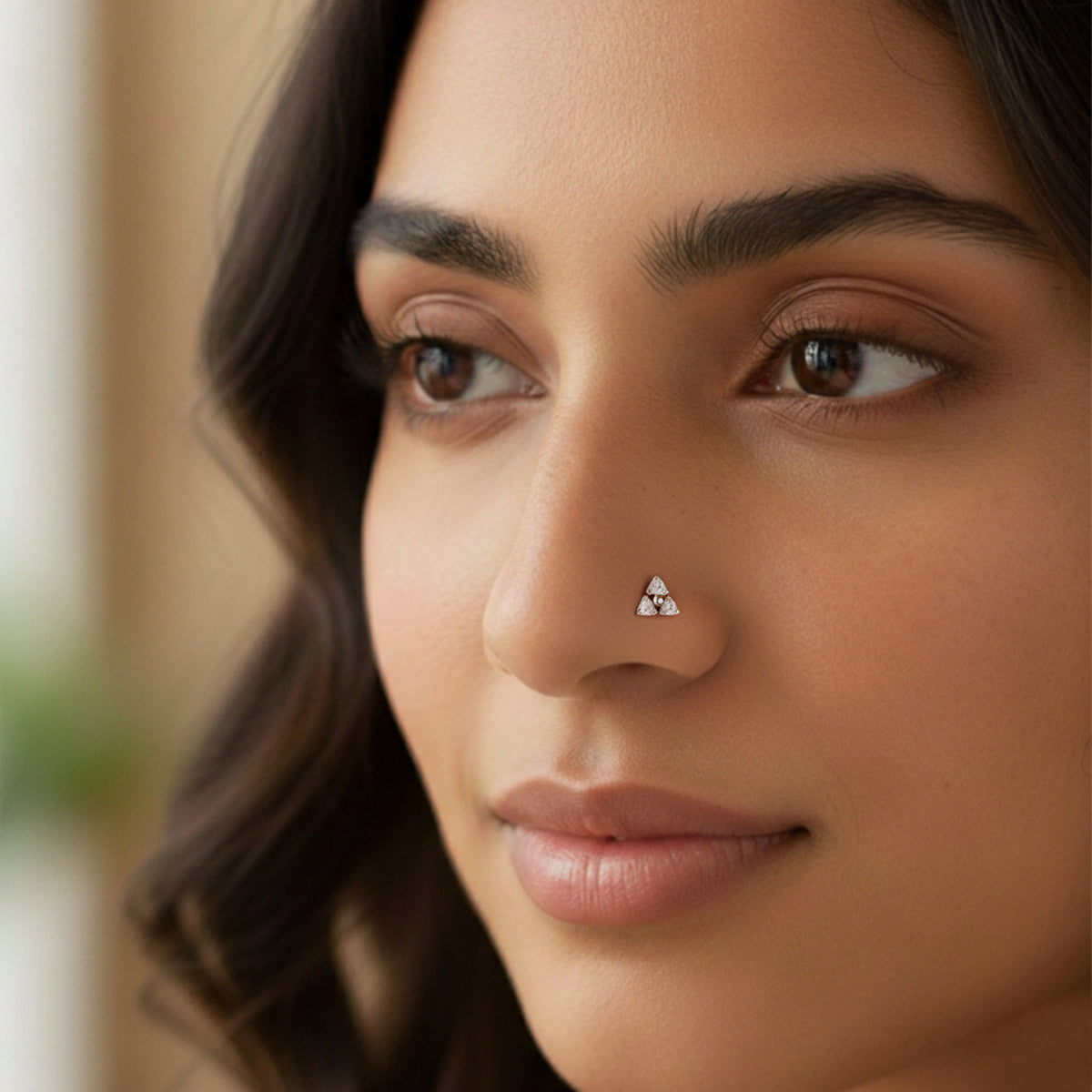 Graceful Bloom Trinity Diamond Nose Pin