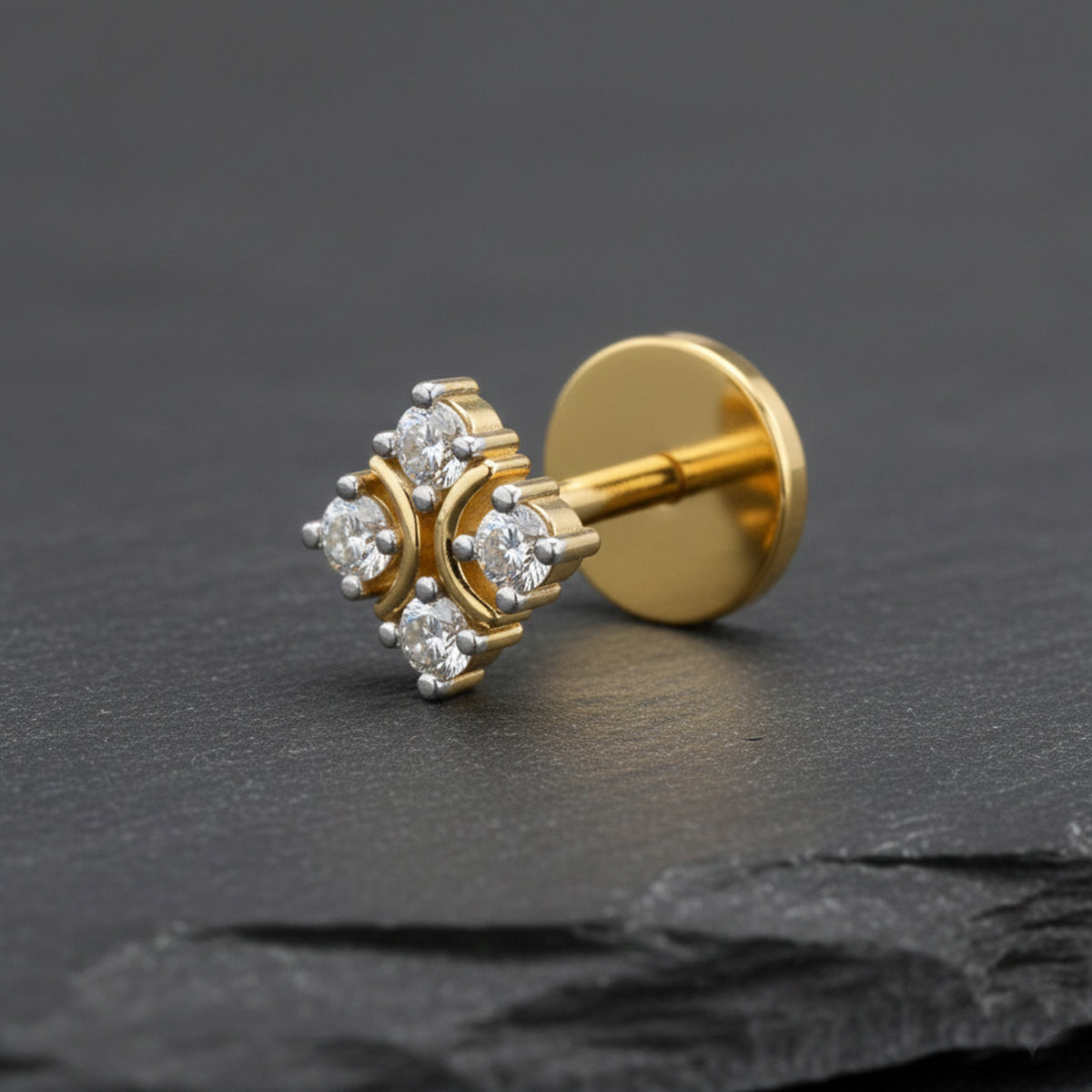 Ethereal Solitaire Diamond Nose Pin