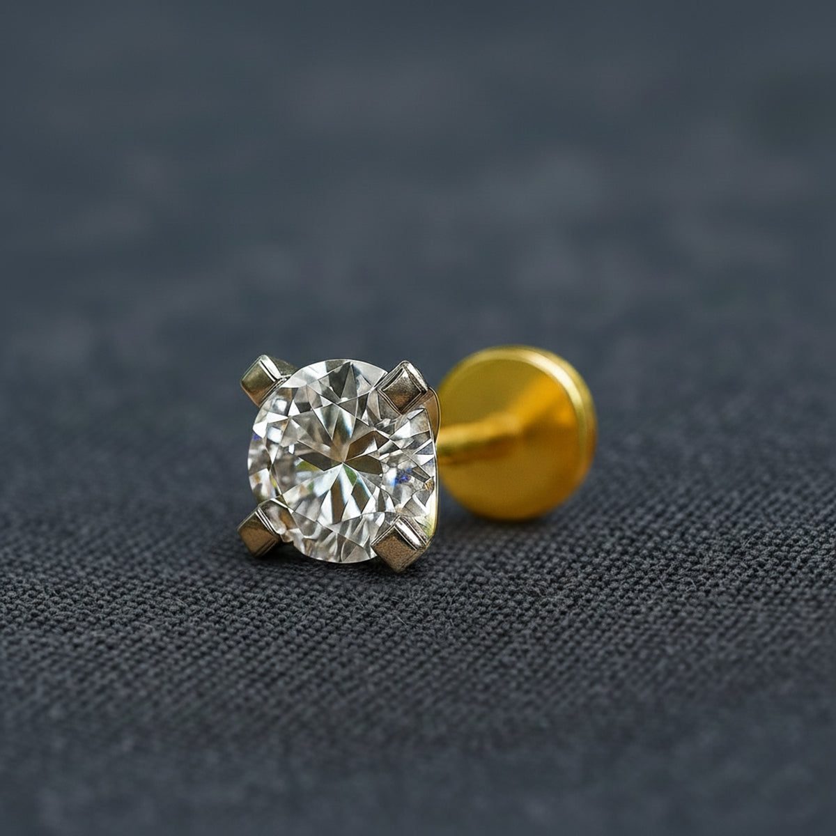 Dazzling Eterna Diamond Nose Pin