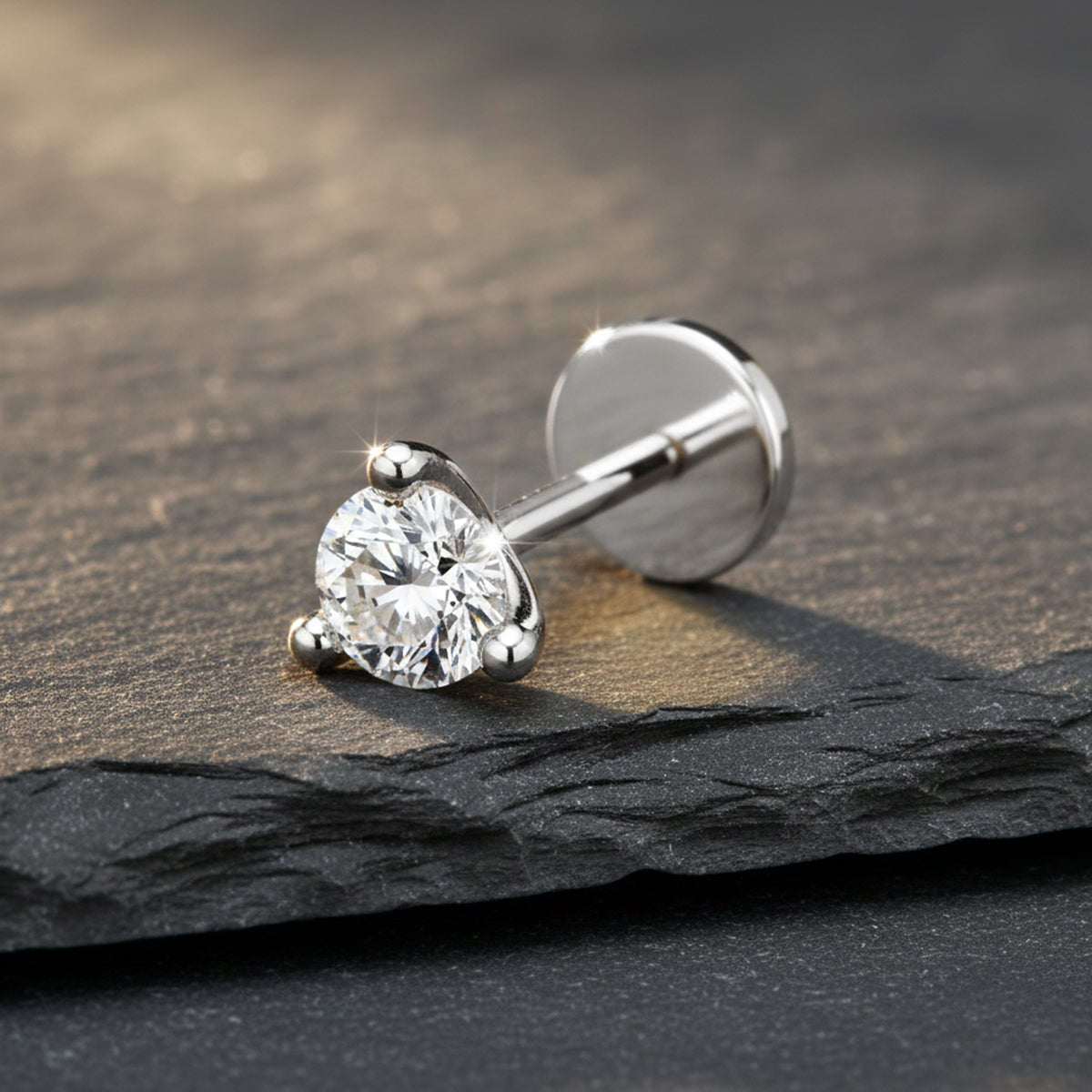 Brilliant Floral Diamond Nose Pin
