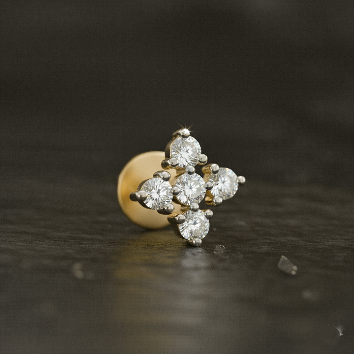 Pristine Diamond Nose Pin