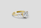 Dreamy Round Diamond Engagement Ring