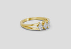 Shimmering Diamond Ring