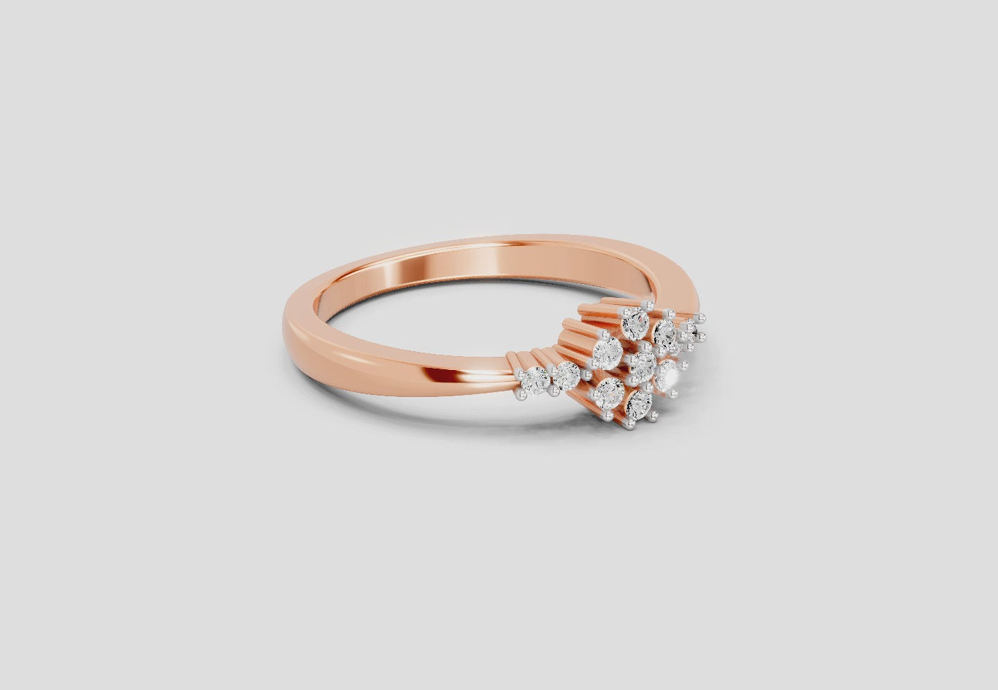 Stunning Round Cluster Diamond Ring