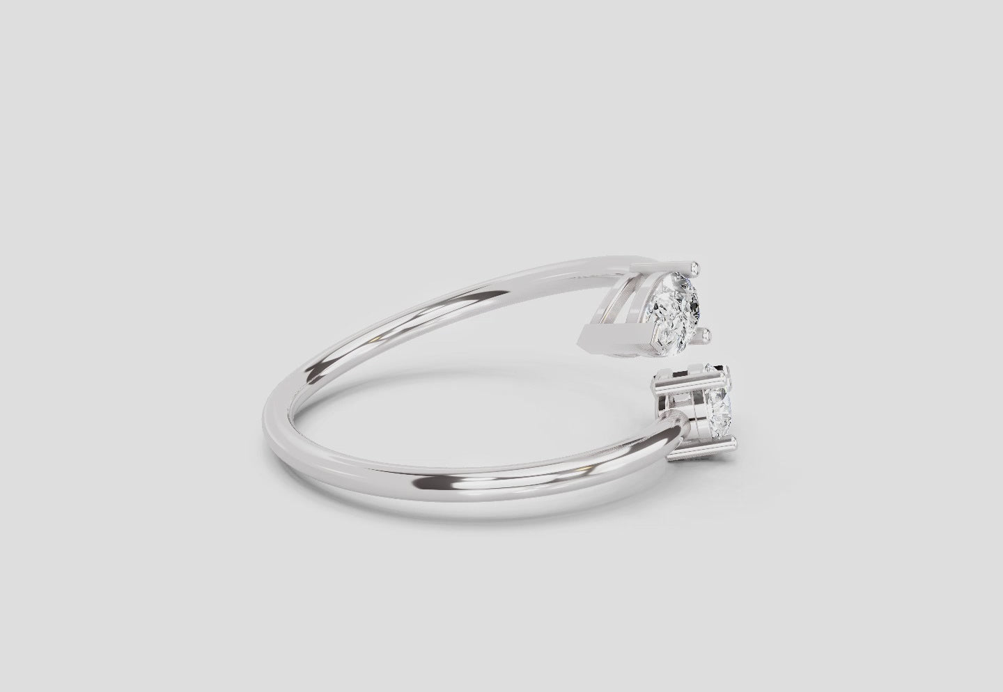 Elegant Pear Solitaire Diamond Ring