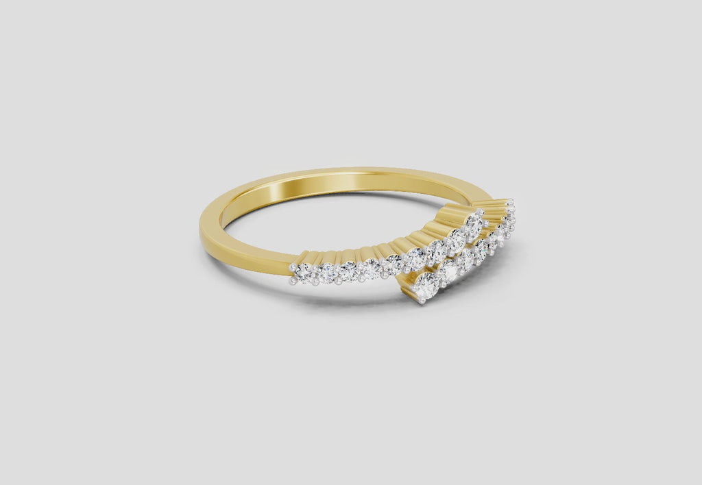 Resplendent Round Diamond Ring