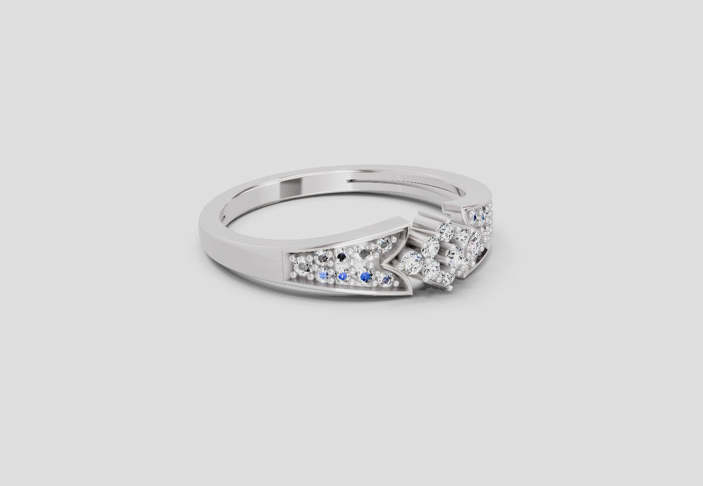 Delicate Round Cluster Diamond Ring