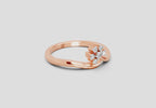 Lustrous Diamond Ring