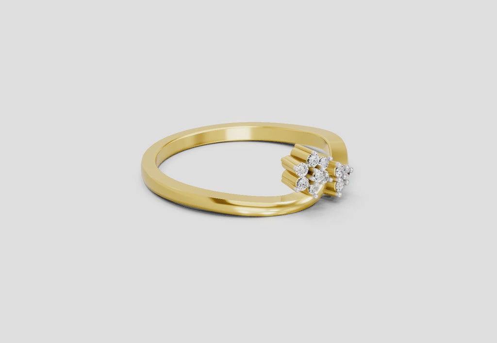 Enchanting Cluster Diamond Ring