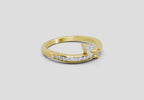 Exquisite Round Diamond Ring