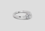Stunning Round Cluster Diamond Ring